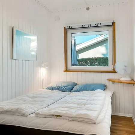 Senni - 800m From The Sea By Interhome