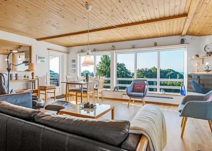 Senni - 800m From The Sea By Interhome *