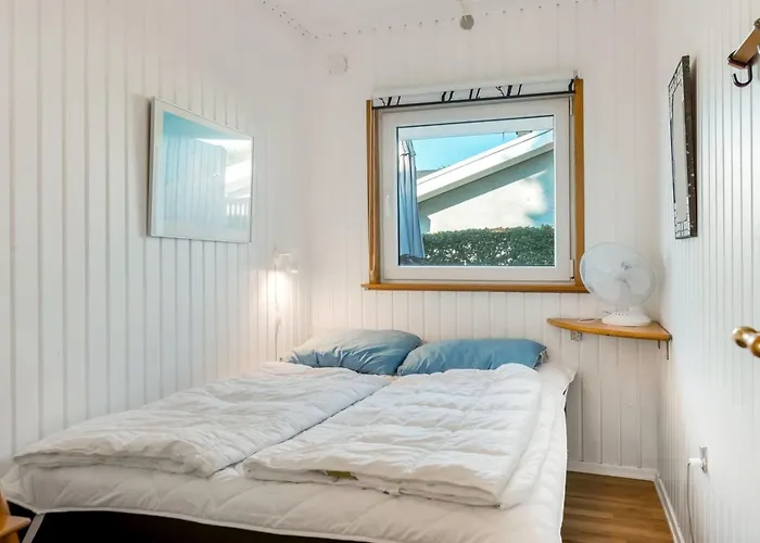 Senni - 800m From The Sea By Interhome